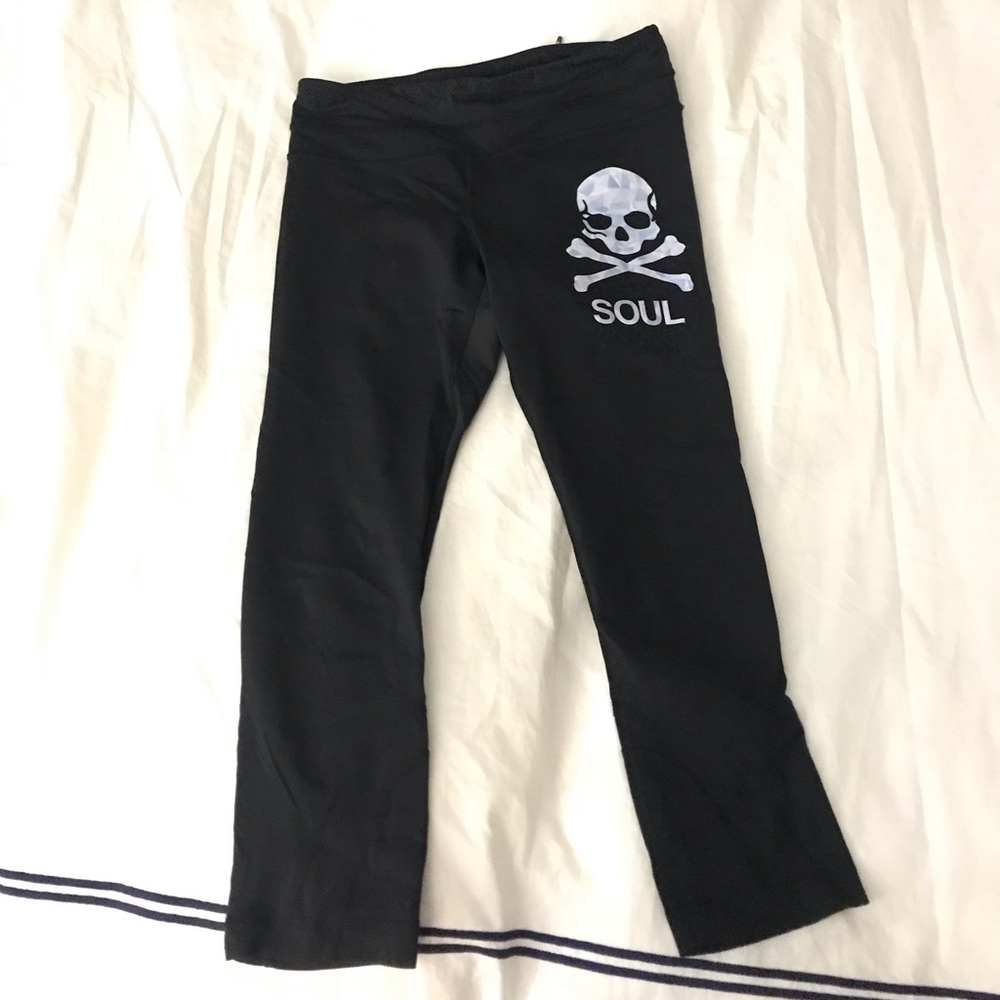 Soulcycle lululemon leggings size 6
